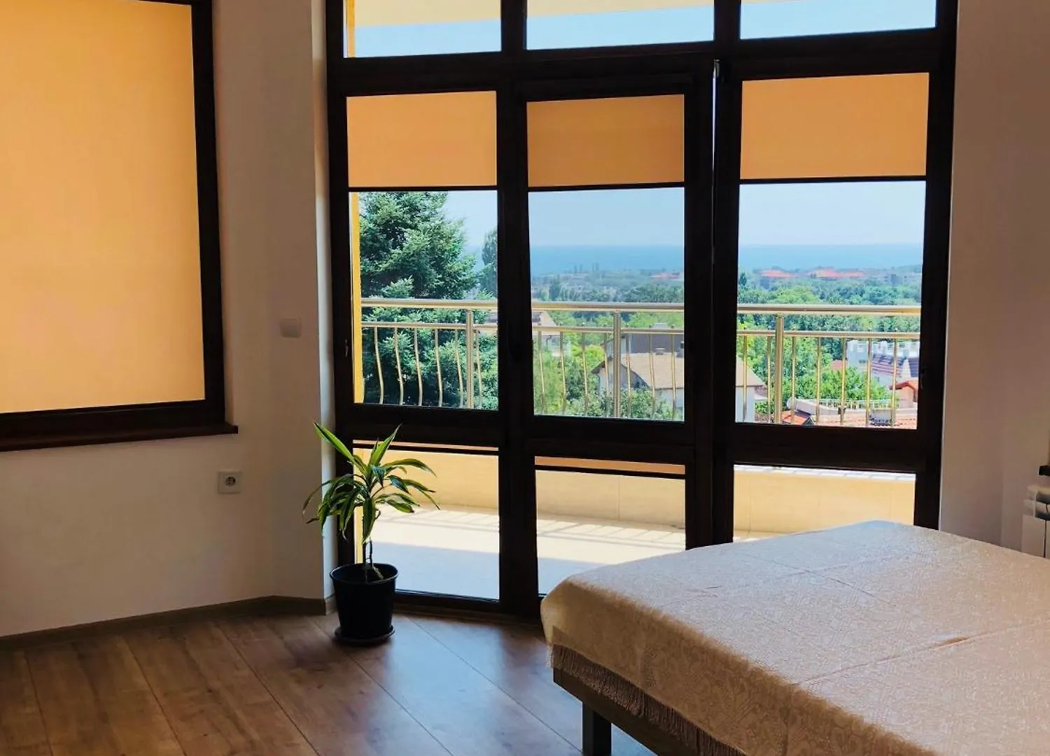 Apartment Adi Varna